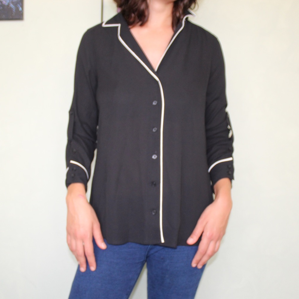 Express Women’s Black Shirt